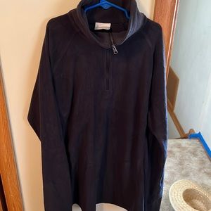Women’s Columbia size Lg black 1/4 zip jacket